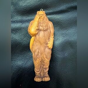 Rare Vintage 1995 TEC Wizard of Oz Cowardly Lion Ornament